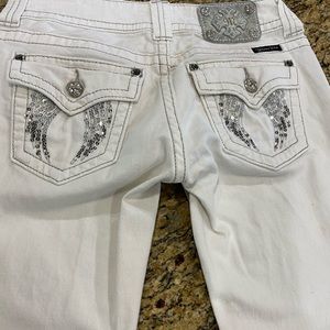 Rock Revival white cropped capris